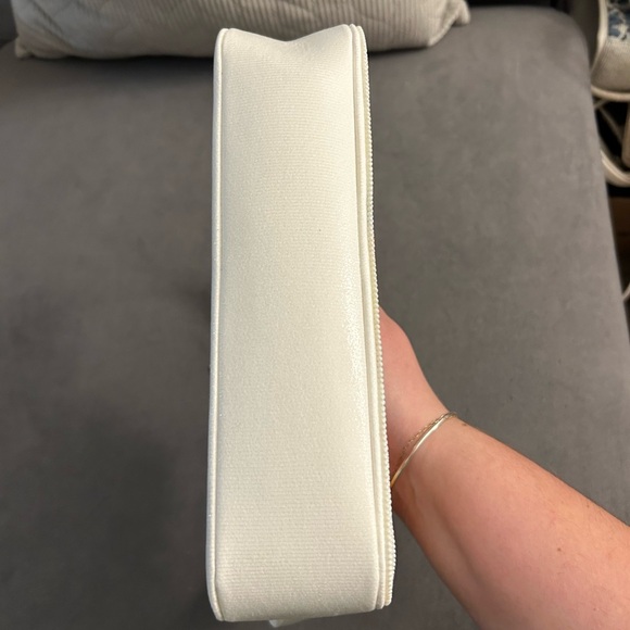 LAST DAY AVAILABLE! Colorful Beaded Fruit Design Shoulder Bag — NWT! - Picture 6 of 7